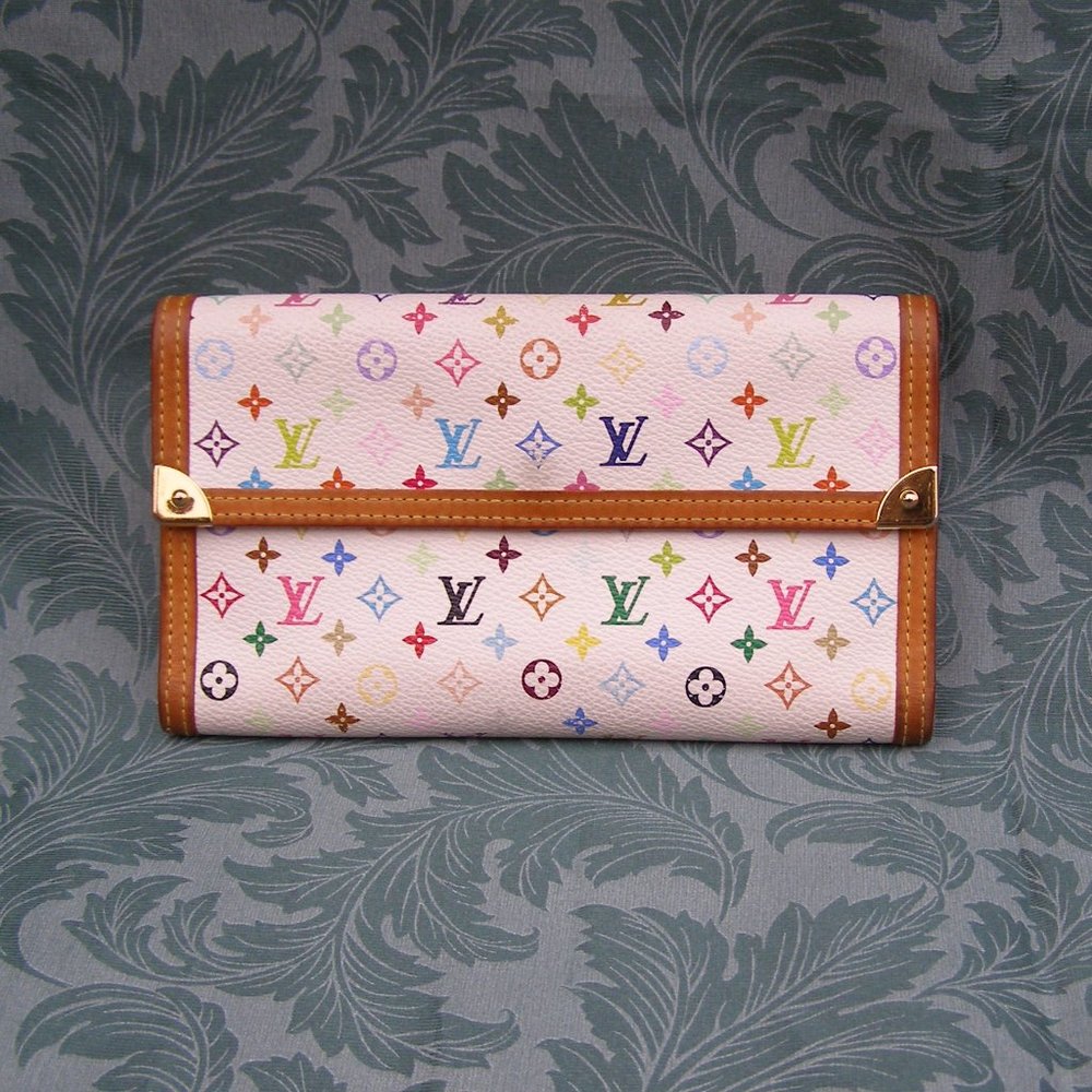 RARE Louis Vuitton x Murakami International Wallet EUC - Picture 3 of 16